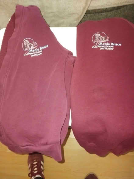 Photo of free Meole brace junior ,jumper cardy (Meole Brace SY3) #1