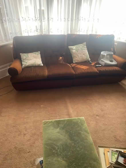 Photo of free Sofas and washing machin yese (Muswell Hill N10) #4