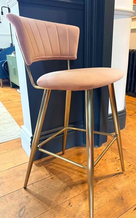 Photo of free Bar stool - pink velvet (Cheshunt EN8 8) #1