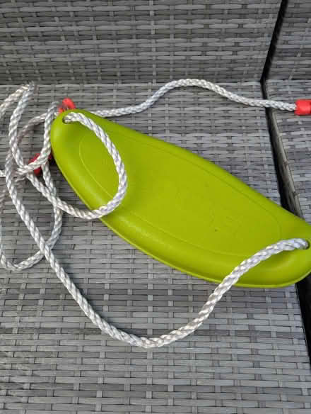 Photo of free Swing seat (Headcorn TN27) #1