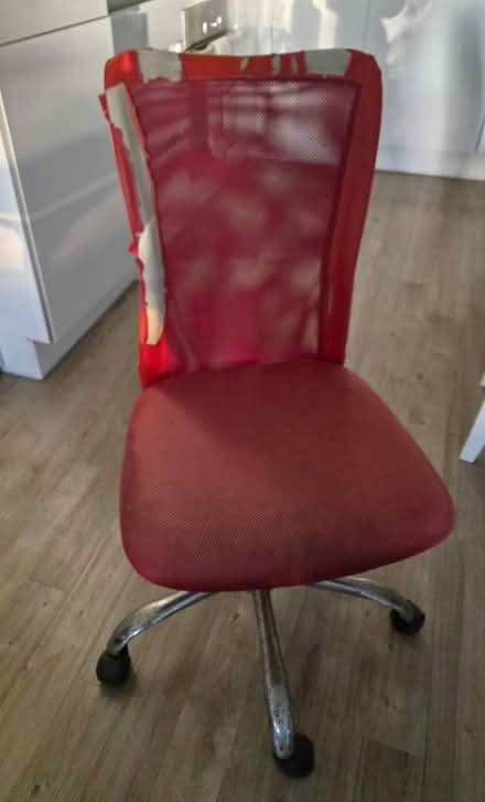 Photo of free Chair (W3 Acton, London W3) #1