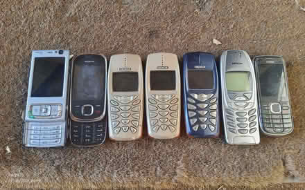 Photo of free Classic mobile phones (Canterbury CT3) #1