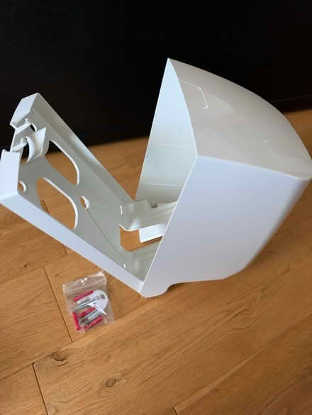 Photo of free Centre feed paper towel dispenser (Braunstone, LE3) #4
