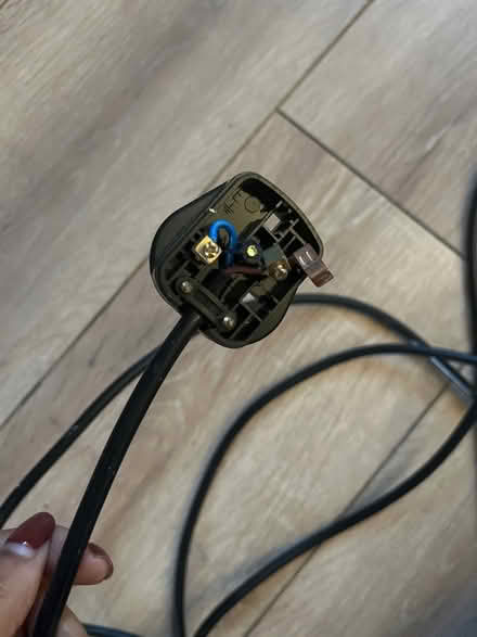 Photo of free Hedge trimmer eckman (E6 east ham) #2