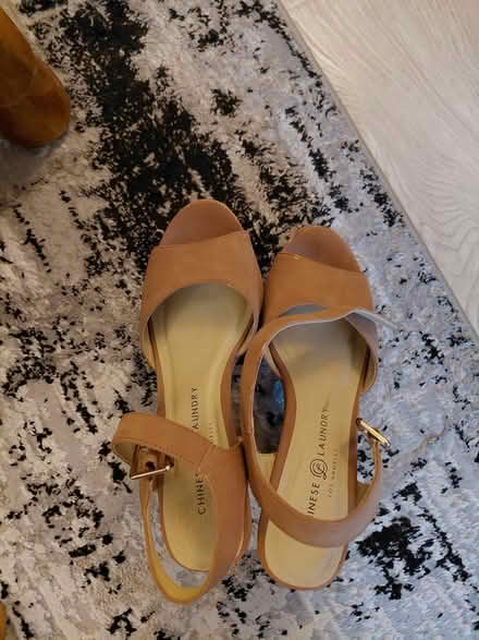 Photo of free Chinese Laundry sandals, 7.5 (Northern va) #2