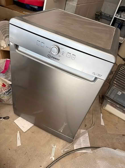 Photo of free Dishwasher - Silver (King's Bromley DE13) #1