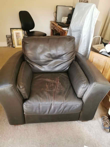 Photo of free Classic brown leather armchair (Royal Leamington Spa CV31) #2