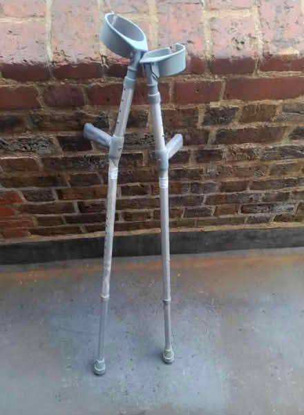 Photo of free Pair of crutches (Spitalfields E1) #1