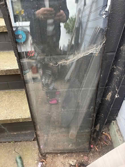 Photo of free hanging basket & glass window (Nottingham NG1) #1