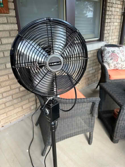 Photo of free Fan (Silver Spring, MD) #3
