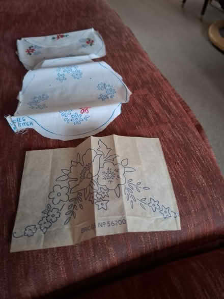 Photo of free Embroidery silks and patterns (Redditch B98) #3