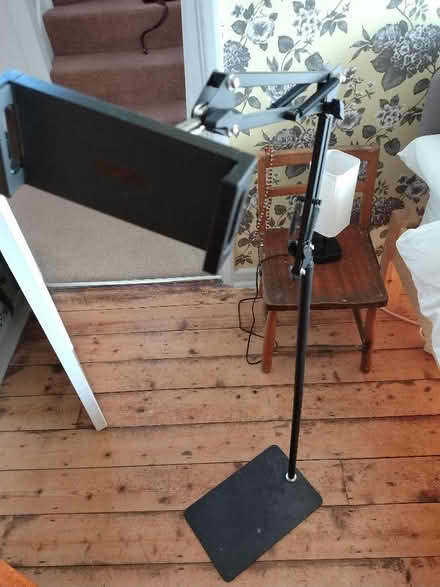 Photo of free Adjustable stand for holding a tablet (Shinfield RG2) #2