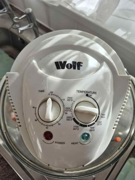 Photo of free Wolf halogen oven (Calow S44) #1