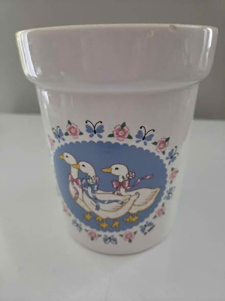 Photo of free Small decorated ceramic crock (Farmington Hills) #1