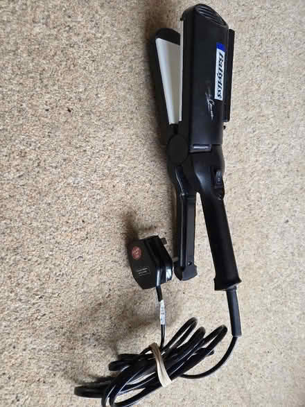 Photo of free Babyliss hair straighteners (Compton Acres NG2) #1