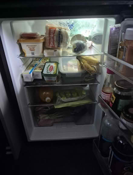 Photo of free Hotpoint fridge (Kt4 8ay) #3