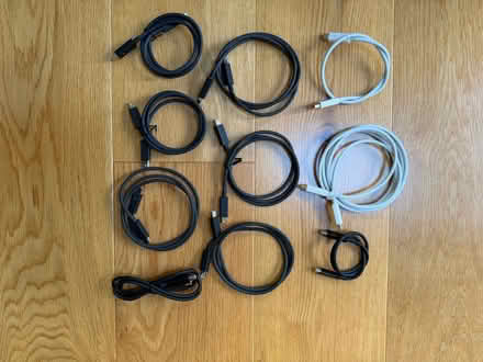 Photo of free 10x Thunderbolt 2 cables (Priestwood RG42) #1