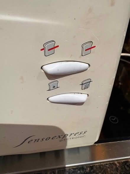 Photo of free Toaster (Woolwich Dockyard SE18) #3