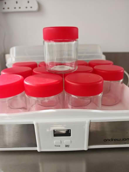Photo of free Yoghurt maker (Maxton CT17) #3