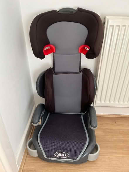 Photo of free Graco car booster seat (Bramhall SK7) #1
