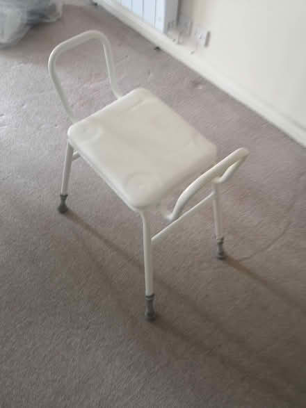 Photo of free Perching stool (Central Lancaster LA1) #1