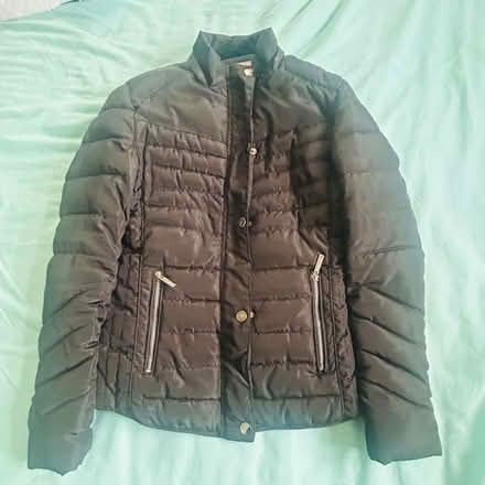 Photo of free Black women’s winter jacket, size S (Morden SM4) #2