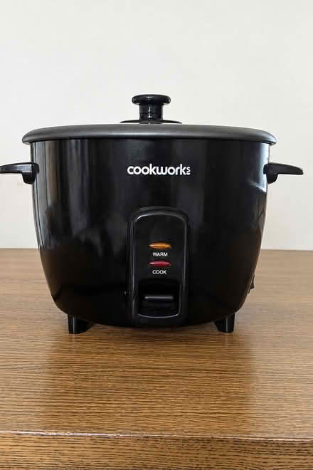 Photo of free Electric rice cooker (Clapham SW4) #1