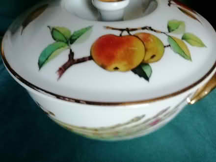 Photo of free Royal Worcester casserole dish (Worcester) #1