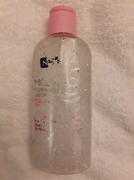 Photo of free Makeup remover (Birmingham City Centre B1) #1