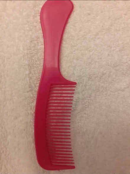 Photo of free Comb 6 inches (Birmingham City Centre B1) #1