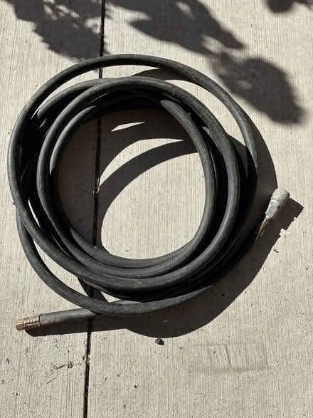 Photo of free Compression hoses (13 Mile and Old Novi Rd.) #4