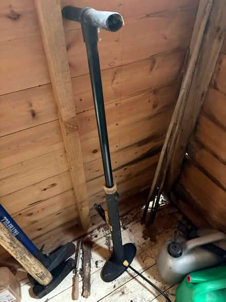 Photo of free Bike pump (Limpley stoke BA2) #2