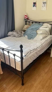 Photo of free double mattress (Brixton Hill SW2) #1