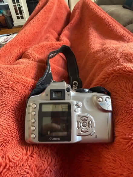Photo of free CanonEOS 300D (Cambrian park) #3