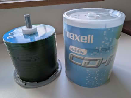Photo of free Large stack of blank CD-Rs (Long Ditton KT7) #1