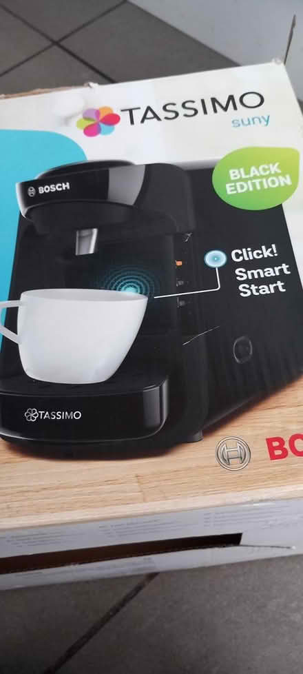 Photo of free Tassimo coffee machine (Plumstead Common SE18) #3