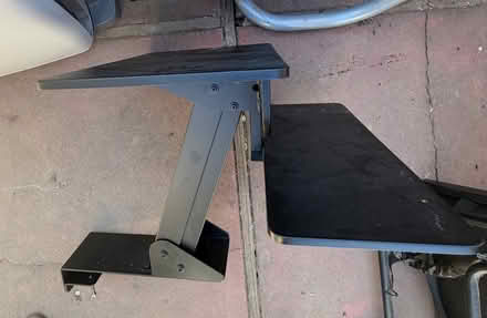 Photo of free convertible desktop (El Camino/shoreline/Miramonte) #3
