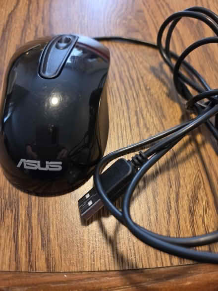 Photo of free USB Wired Mouse (Farmington Hills) #1