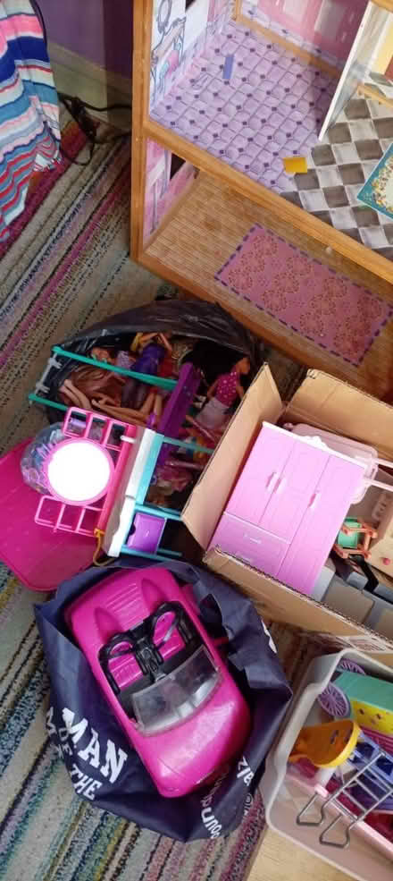 Photo of free barbie size house, dolls, etc (Leicester LE4) #2