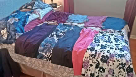Photo of free clothing give-away event: Oct 18 (Britannia) #1