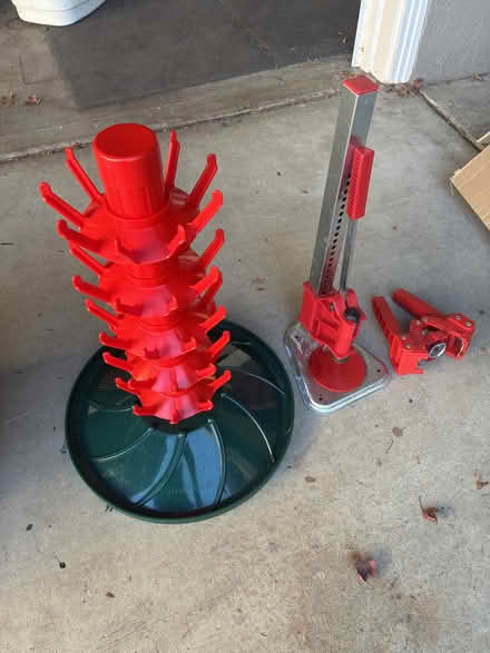 Photo of free Home beer brewing equipment (Wolfe & Homestead) #4