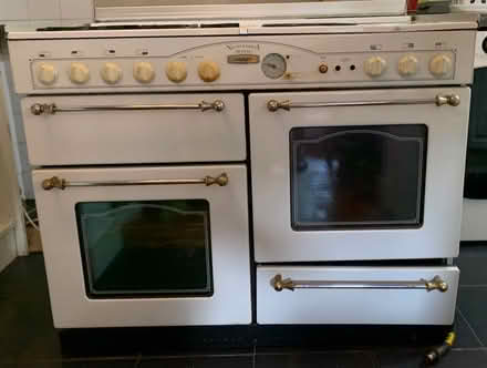 Photo of free Hobs, Oven, Grill (Aldersbrook E12) #1