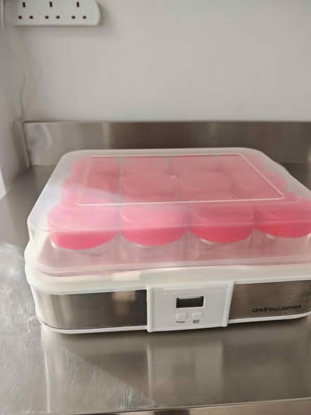 Photo of free Yoghurt maker (Maxton CT17) #1