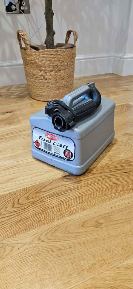 Photo of free Fuel can (South Benfleet SS7) #1