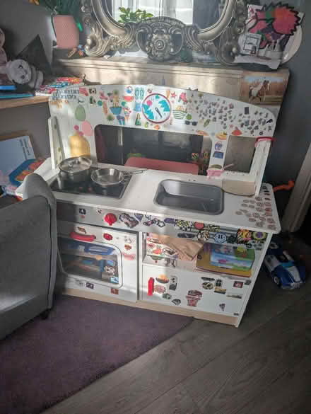 Photo of free Play kitchen (Downham BR1 5) #2