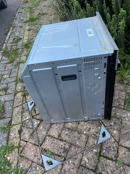 Photo of free Built in oven - faulty (RG2 Mich) #3