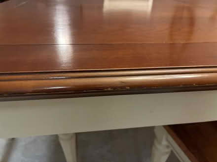 Photo of free Kitchen/Dining table and chairs (Fauquier County Warrenton) #4