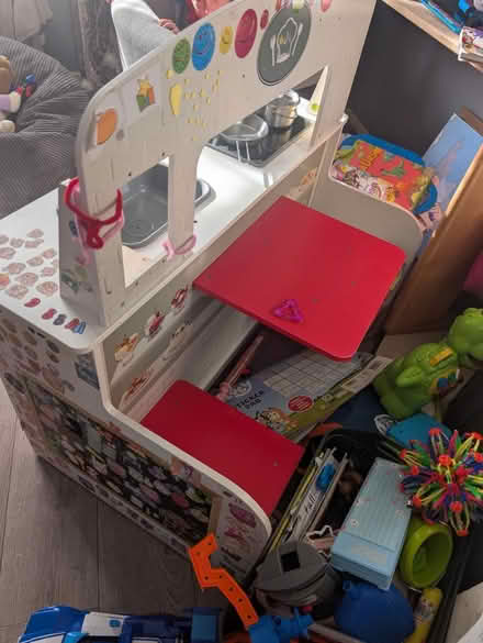 Photo of free Play kitchen (Downham BR1 5) #1