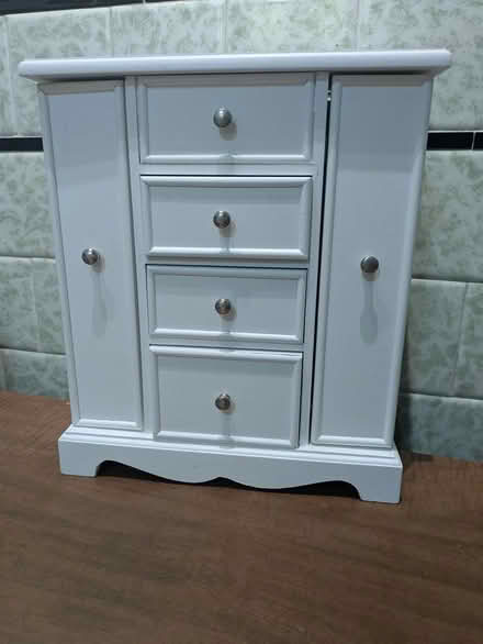 Photo of free Jewelry Box (East Somerville) #1