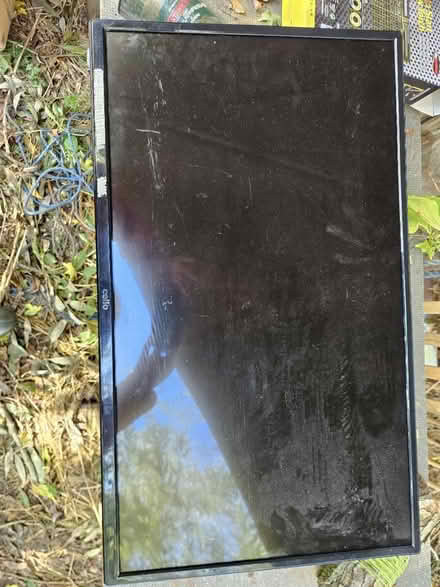 Photo of free Screen/ monitor 33" (BS313EP) #2